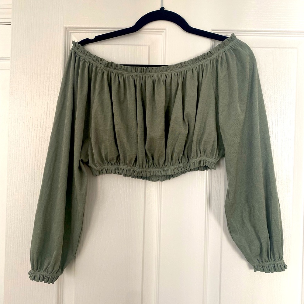 ZARA Basic Collection - Long Sleeve Crop - Size M